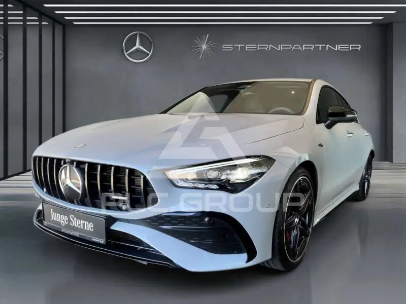 2025 Mercedes Benz CLA 35 AMG