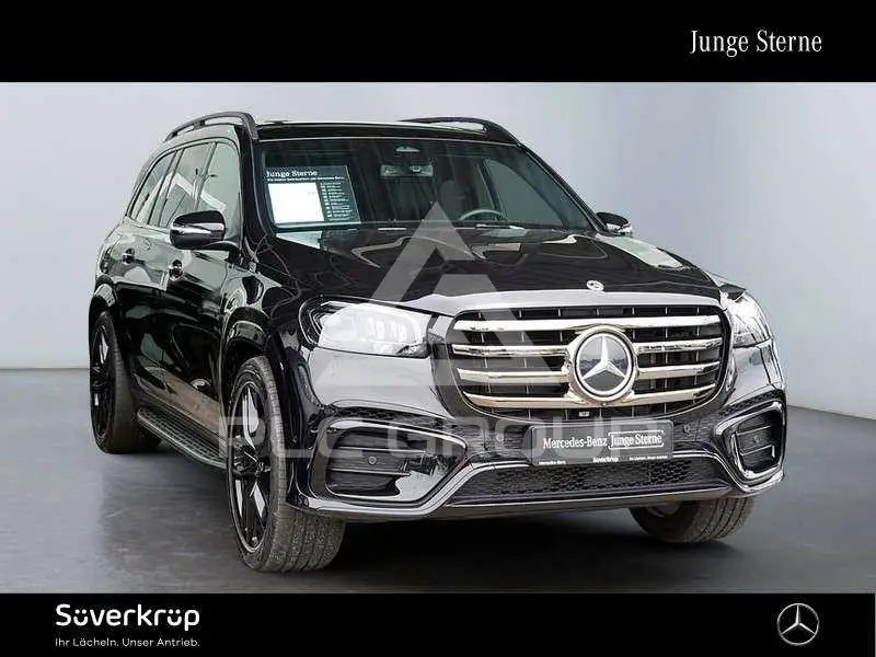 2025 Mercedes Benz GLS 580