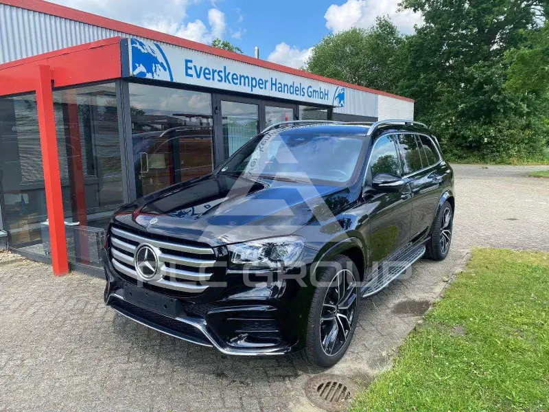 2025 Mercedes Benz GLS 580