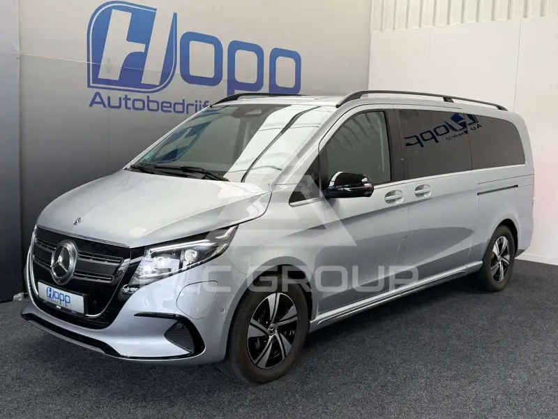 2025 Mercedes Benz EQV