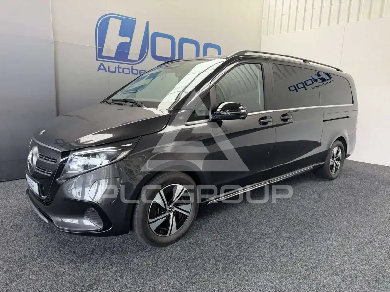 2025 Mercedes Benz EQV