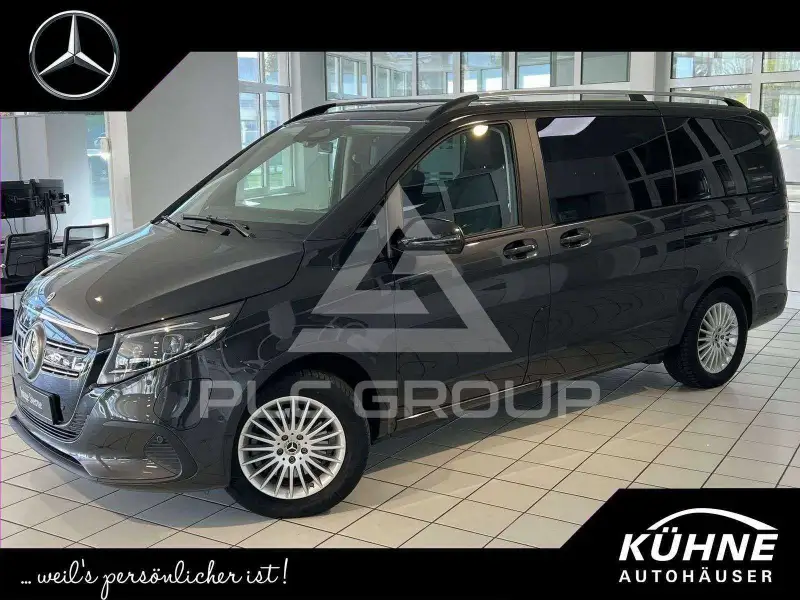 2025 Mercedes Benz EQV
