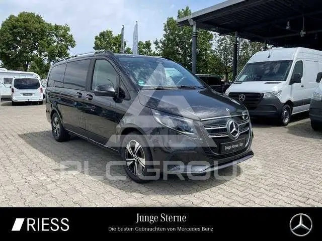 2025 Mercedes Benz EQV