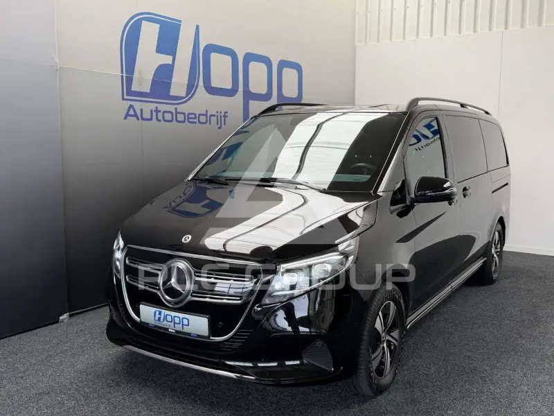 2025 Mercedes Benz EQV