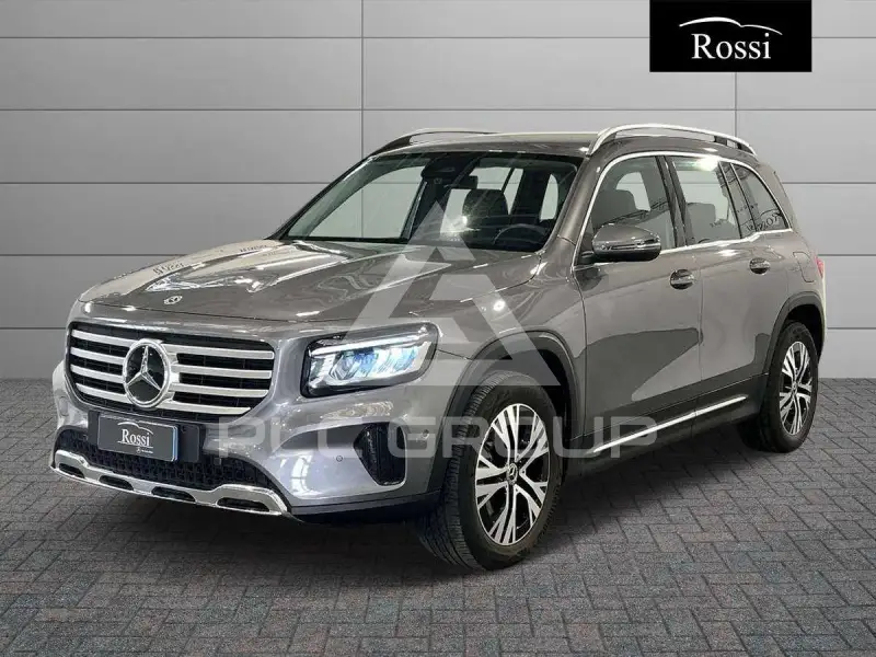 2025 Mercedes Benz GLB 180