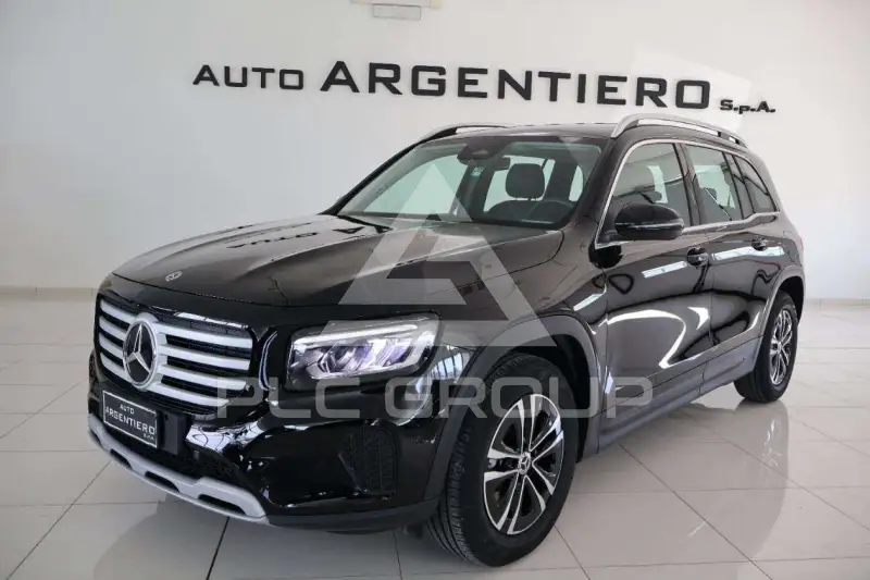 2025 Mercedes Benz GLB 180