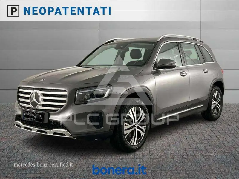2025 Mercedes Benz GLB 180