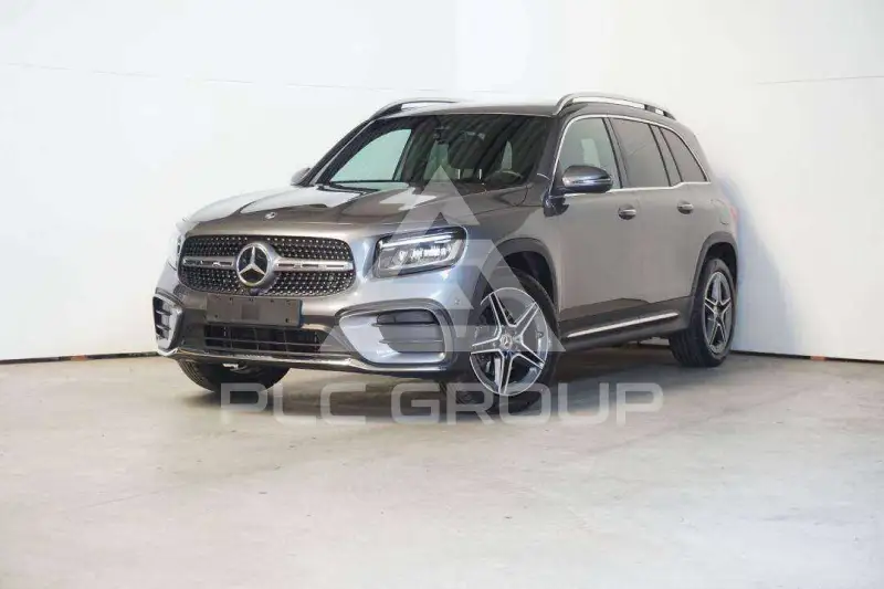 2025 Mercedes Benz GLB 180
