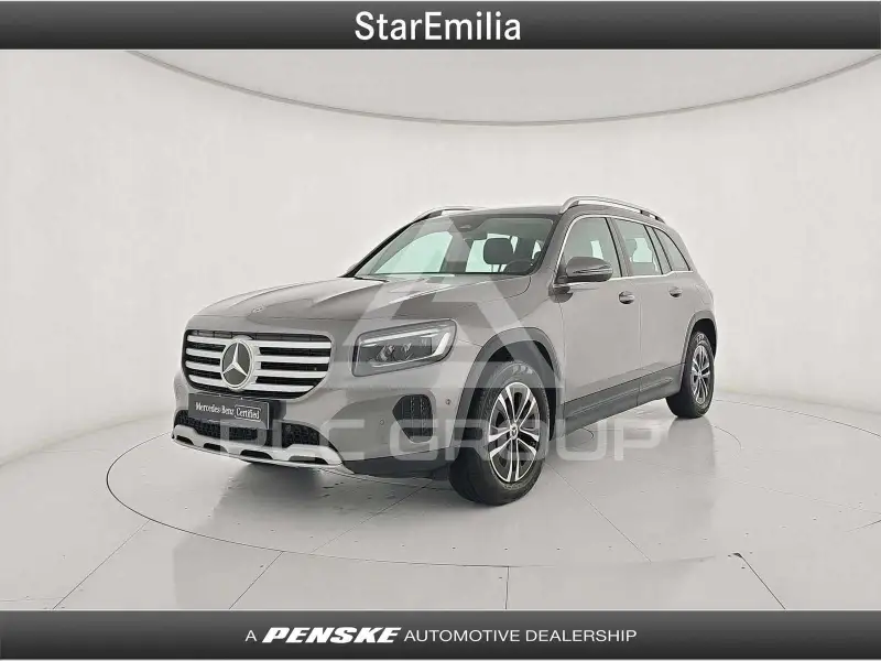 2025 Mercedes Benz GLB 180