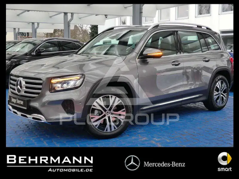 2025 Mercedes Benz GLB 180