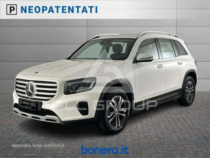 2025 Mercedes Benz GLB 180