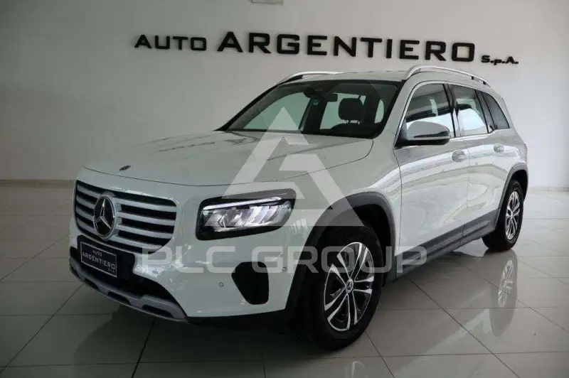 2025 Mercedes Benz GLB 180