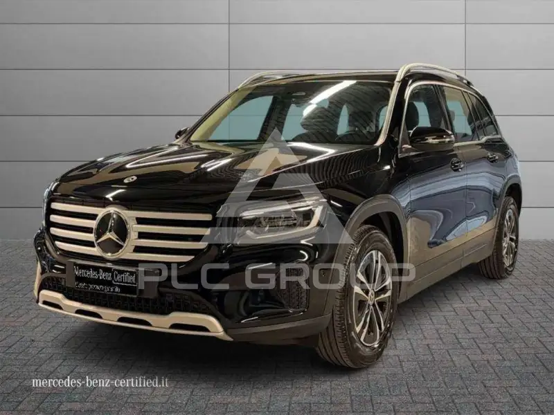 2025 Mercedes Benz GLB 180