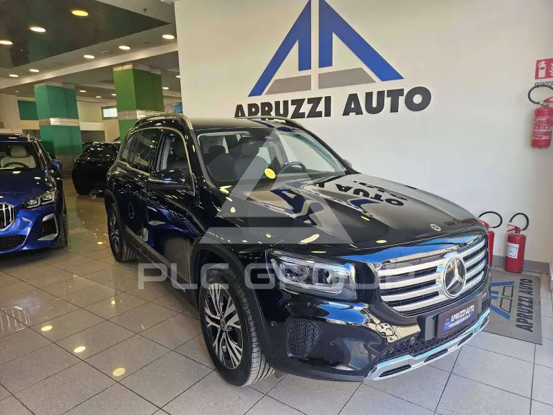 2025 Mercedes Benz GLB 180