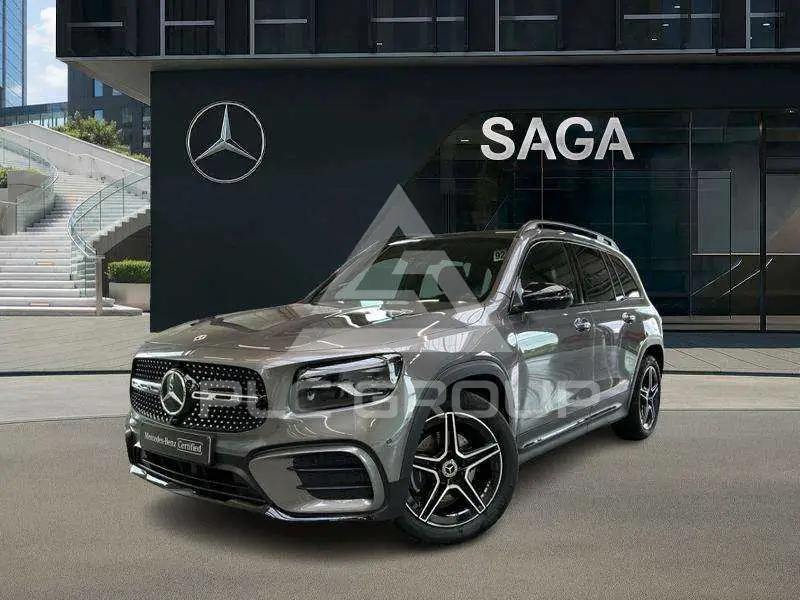 2025 Mercedes Benz GLB 180