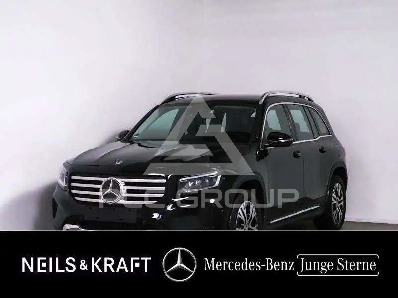 2025 Mercedes Benz GLB 180