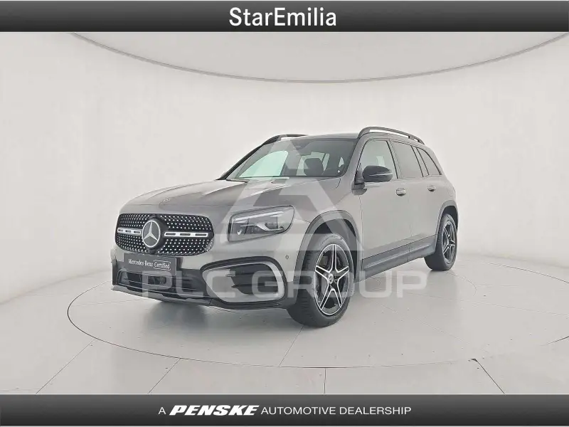 2025 Mercedes Benz GLB 180