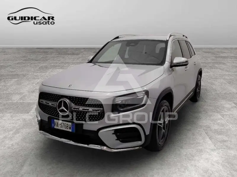 2025 Mercedes Benz GLB 180