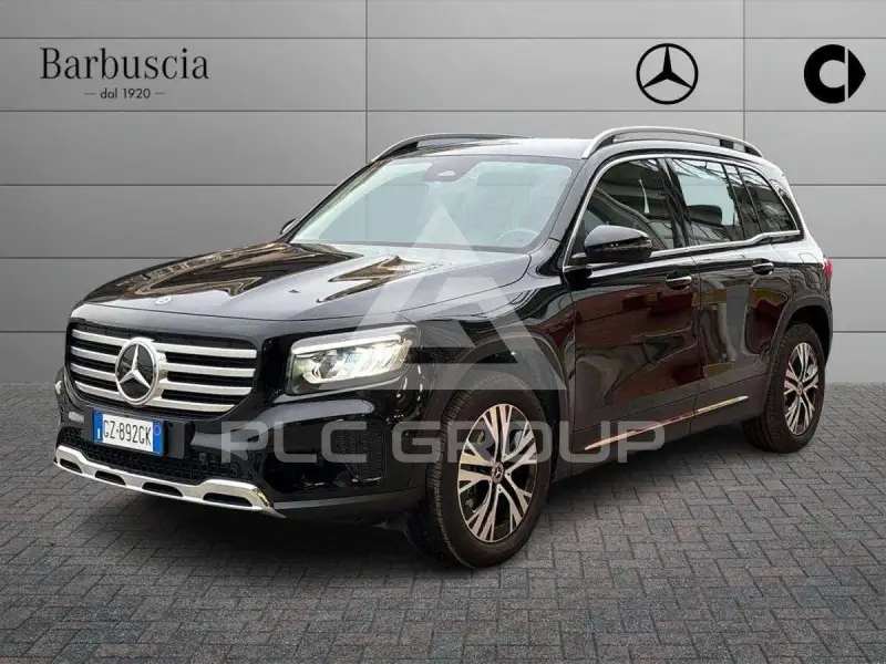2025 Mercedes Benz GLB 180