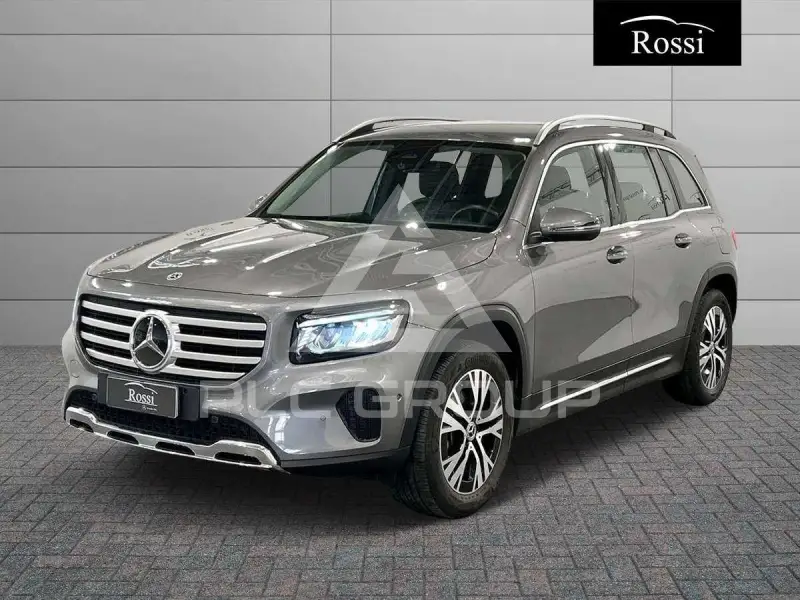 2025 Mercedes Benz GLB 180
