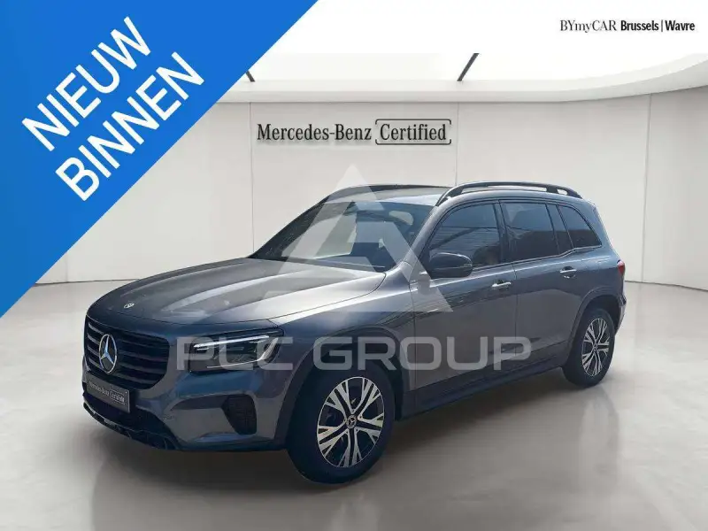 2025 Mercedes Benz GLB 180