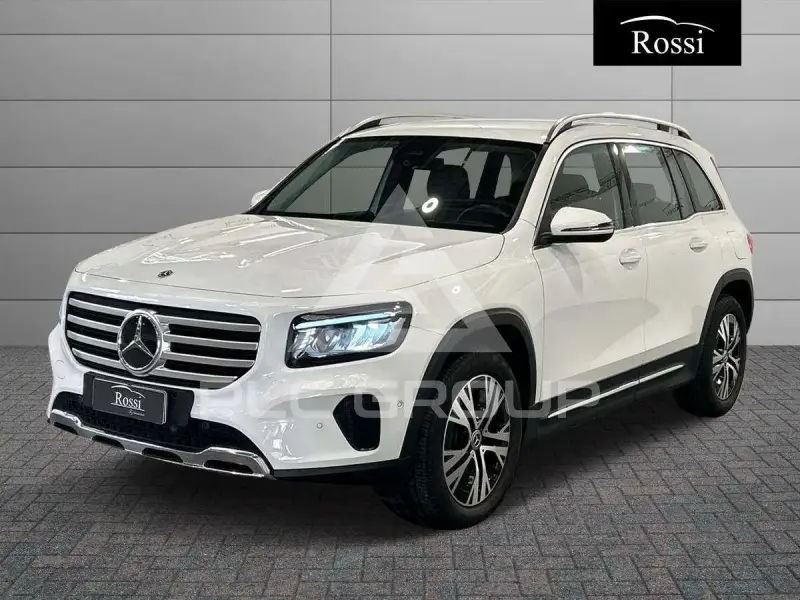 2025 Mercedes Benz GLB 180