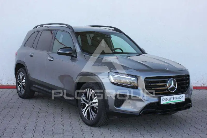 2025 Mercedes Benz GLB 180
