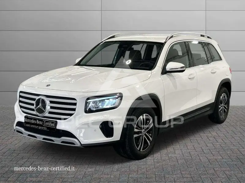 2025 Mercedes Benz GLB 180