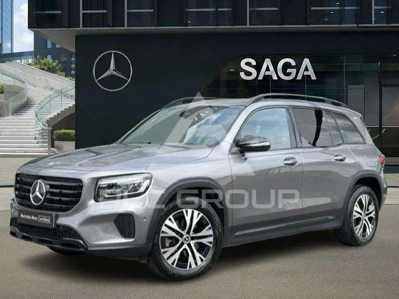 2025 Mercedes Benz GLB 180