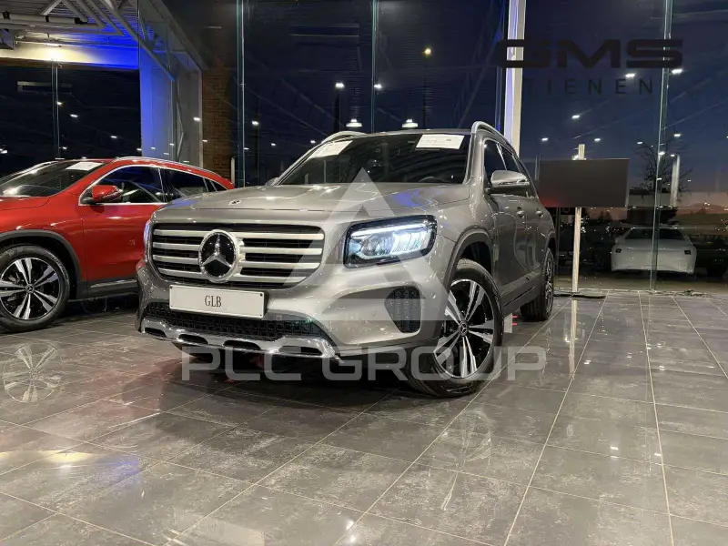 2025 Mercedes Benz GLB 180