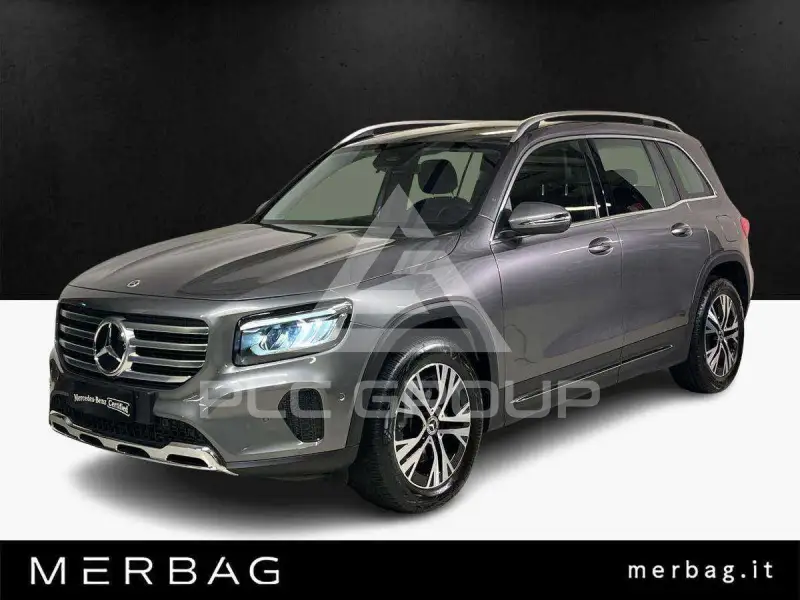 2025 Mercedes Benz GLB 180