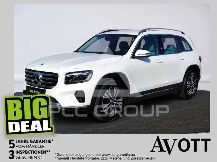 2025 Mercedes Benz GLB 180