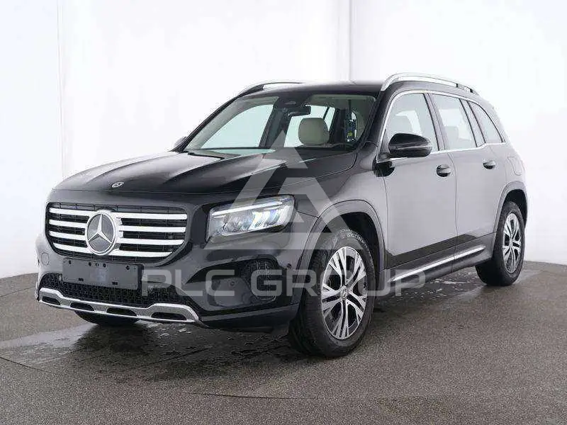 2025 Mercedes Benz GLB 180