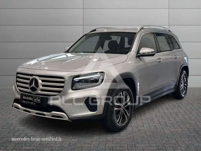 2025 Mercedes Benz GLB 180
