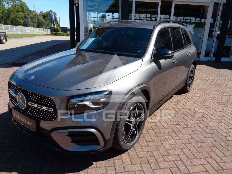 2025 Mercedes Benz GLB 180