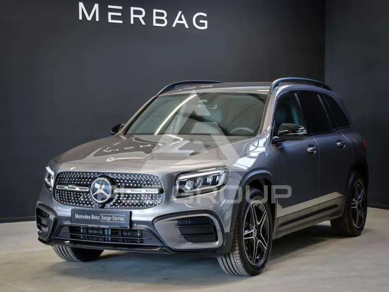 2025 Mercedes Benz GLB 180
