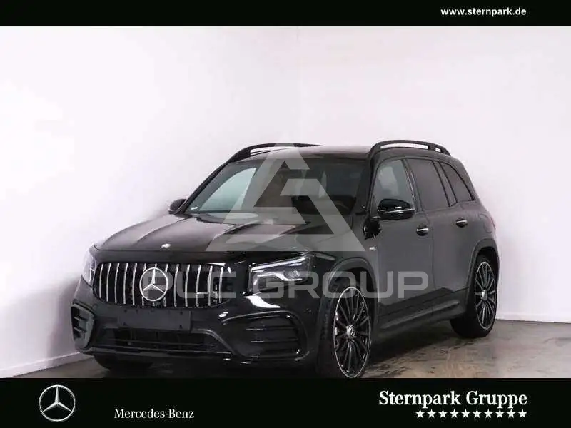 2025 Mercedes Benz GLB 35 AMG