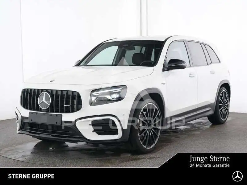 2025 Mercedes Benz GLB 35 AMG