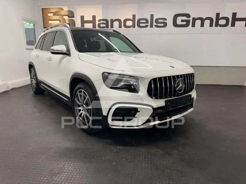 2025 Mercedes Benz GLB 35 AMG