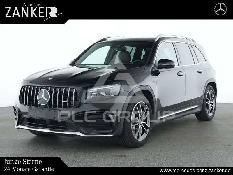 2025 Mercedes Benz GLB 35 AMG