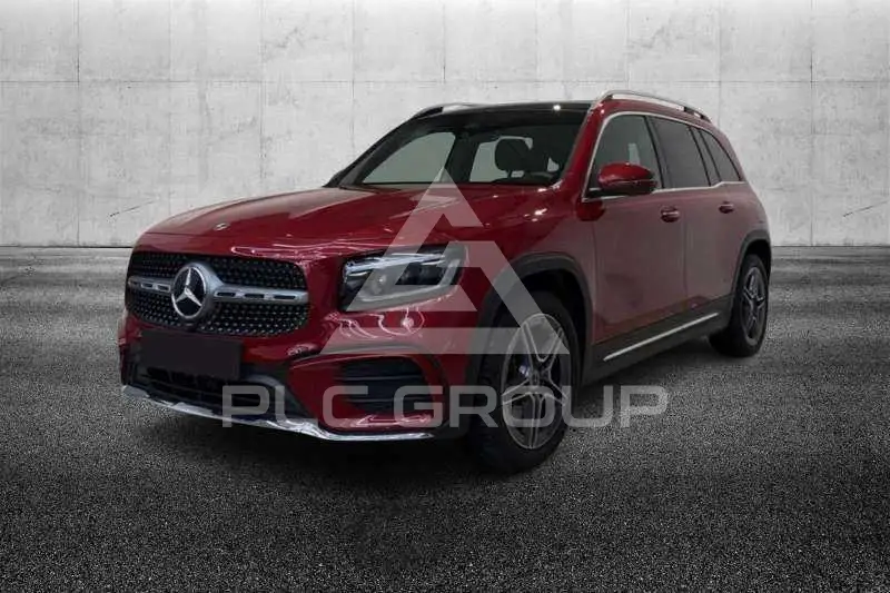 2025 Mercedes Benz GLB 220
