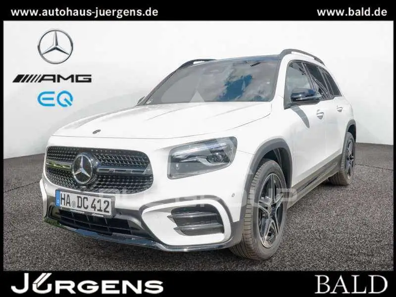 2025 Mercedes Benz GLB 220