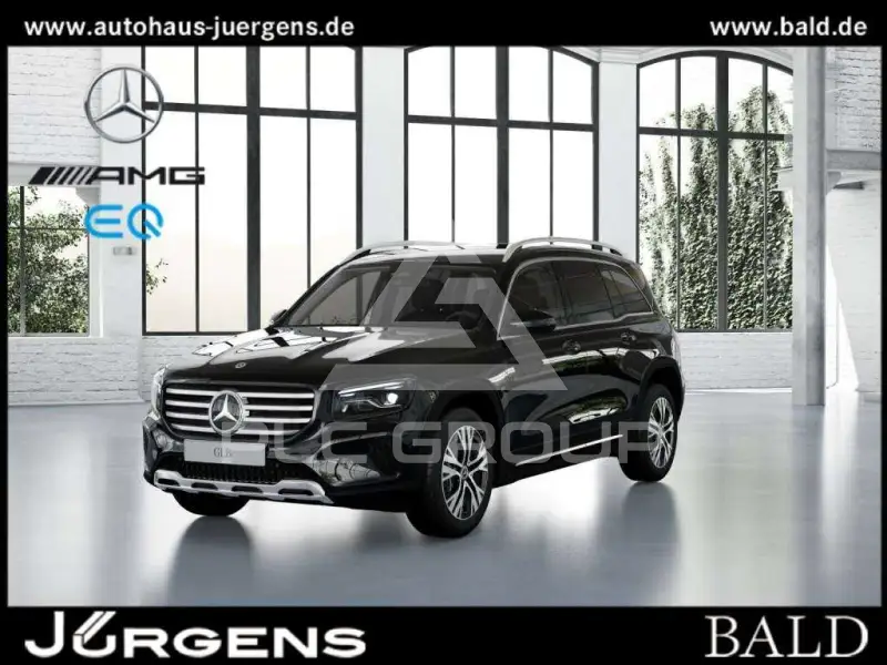 2025 Mercedes Benz GLB 220