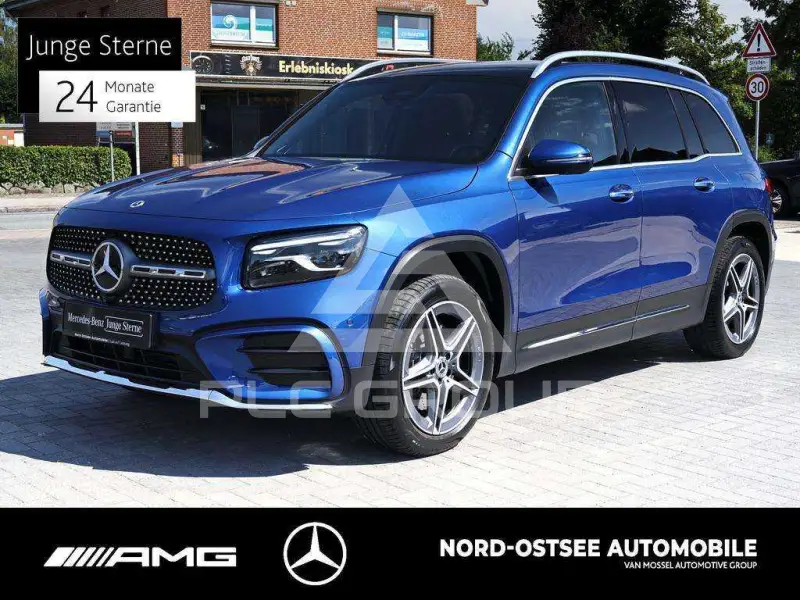 2025 Mercedes Benz GLB 220