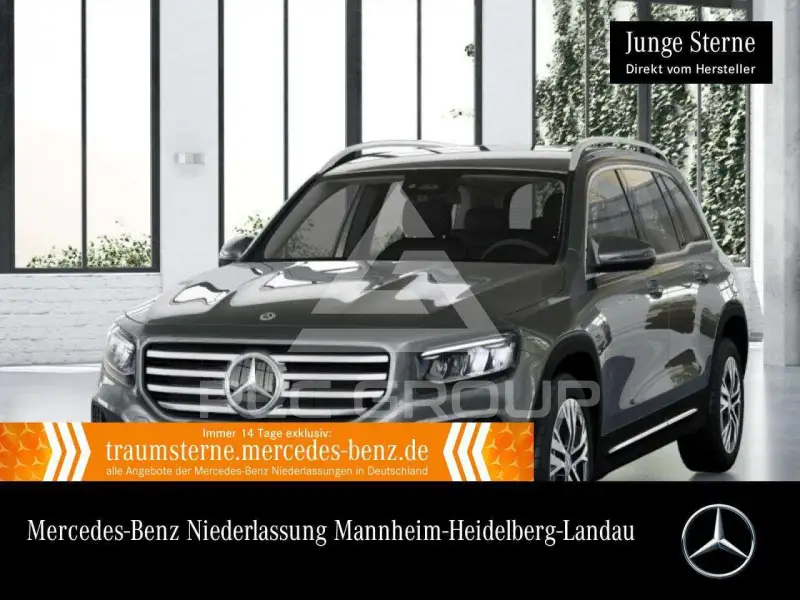 2025 Mercedes Benz GLB 220