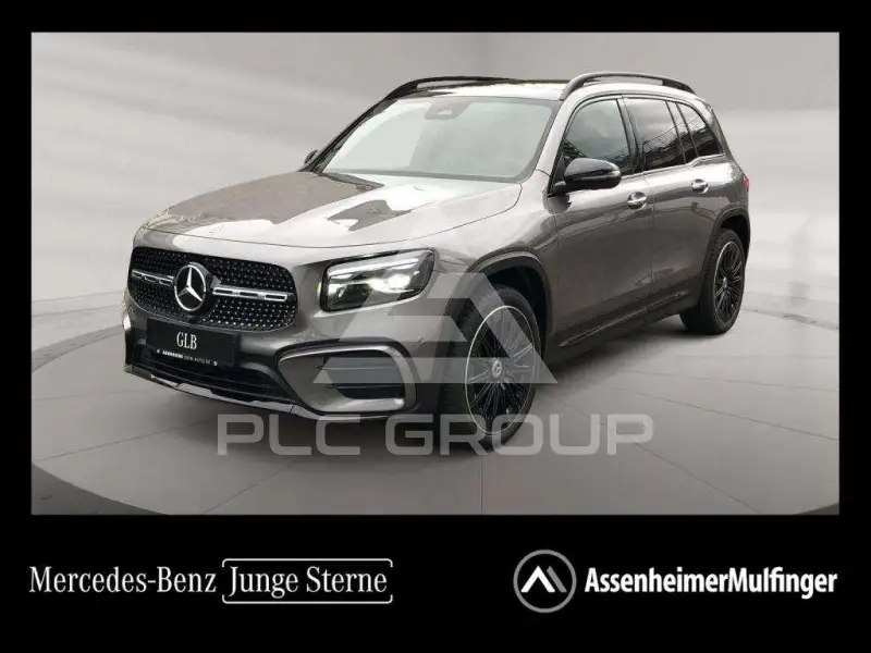 2025 Mercedes Benz GLB 220