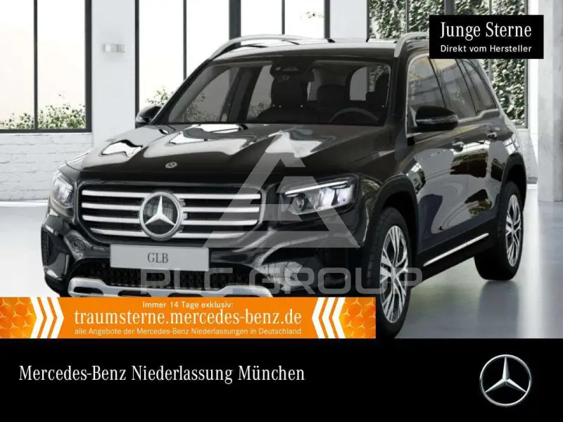 2025 Mercedes Benz GLB 220