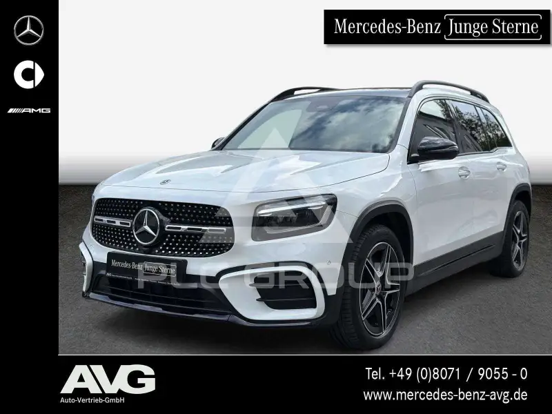 2025 Mercedes Benz GLB 220