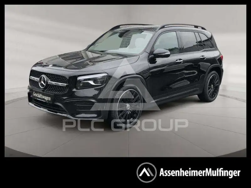 2025 Mercedes Benz GLB 220