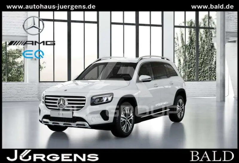 2025 Mercedes Benz GLB 220